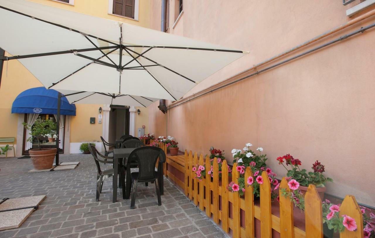 Il Cavallino Fossombrone Esterno foto