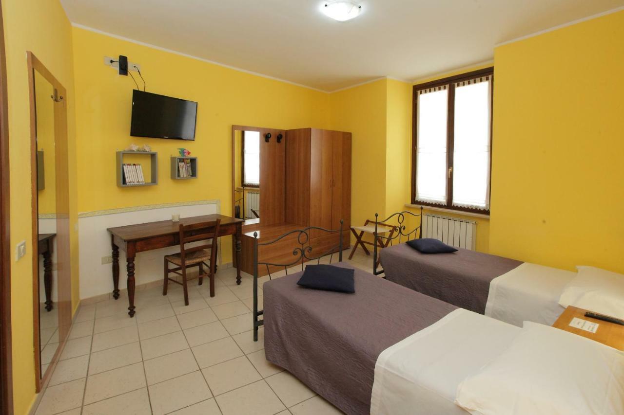 Il Cavallino Fossombrone Esterno foto